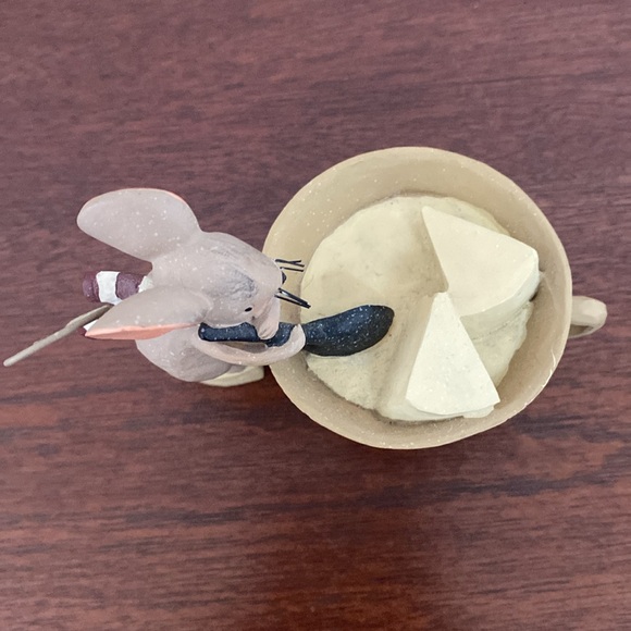 Stirring Mouse Decoration - Picture 6 of 9
